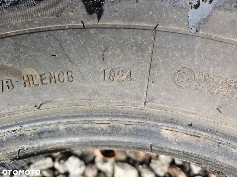Opony zimowe ARIVO 205/75R16C 110/108R WINMASTER ARW6 (1x6,5 1x7,0mm) (DOT: 2x1924) Z817 - 7