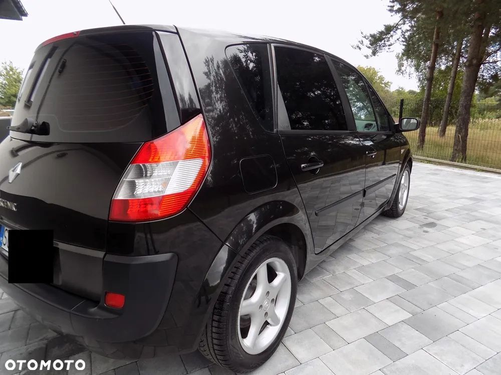 Renault Scenic 1.6 16V Avantage - 31