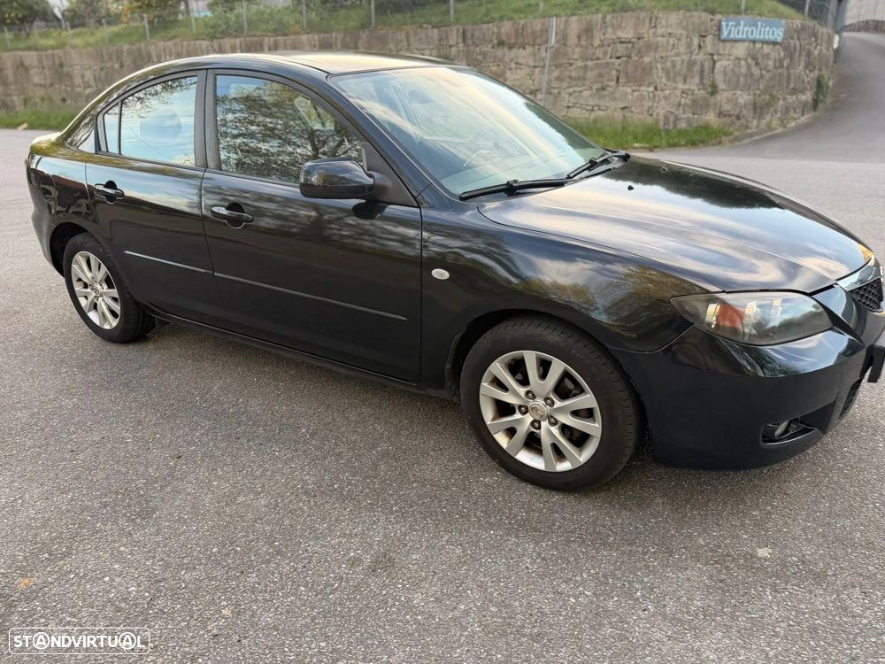Mazda 3 Sedan - 2