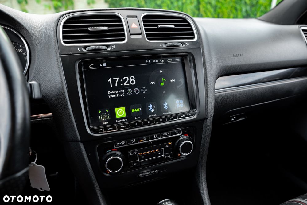 Volkswagen Golf 2.0 GTI DSG - 29
