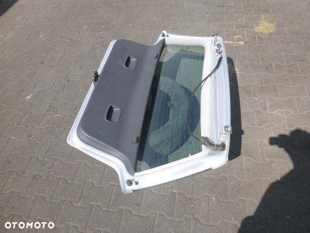 KLAPA TYŁ TYLNA KOMPLETNA VOLKSWAGEN POLO 9N 01-05 KOLOR LA7W - 17