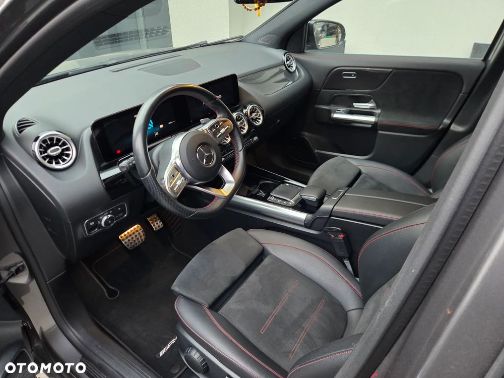 Mercedes-Benz GLA 250e AMG Line - 7