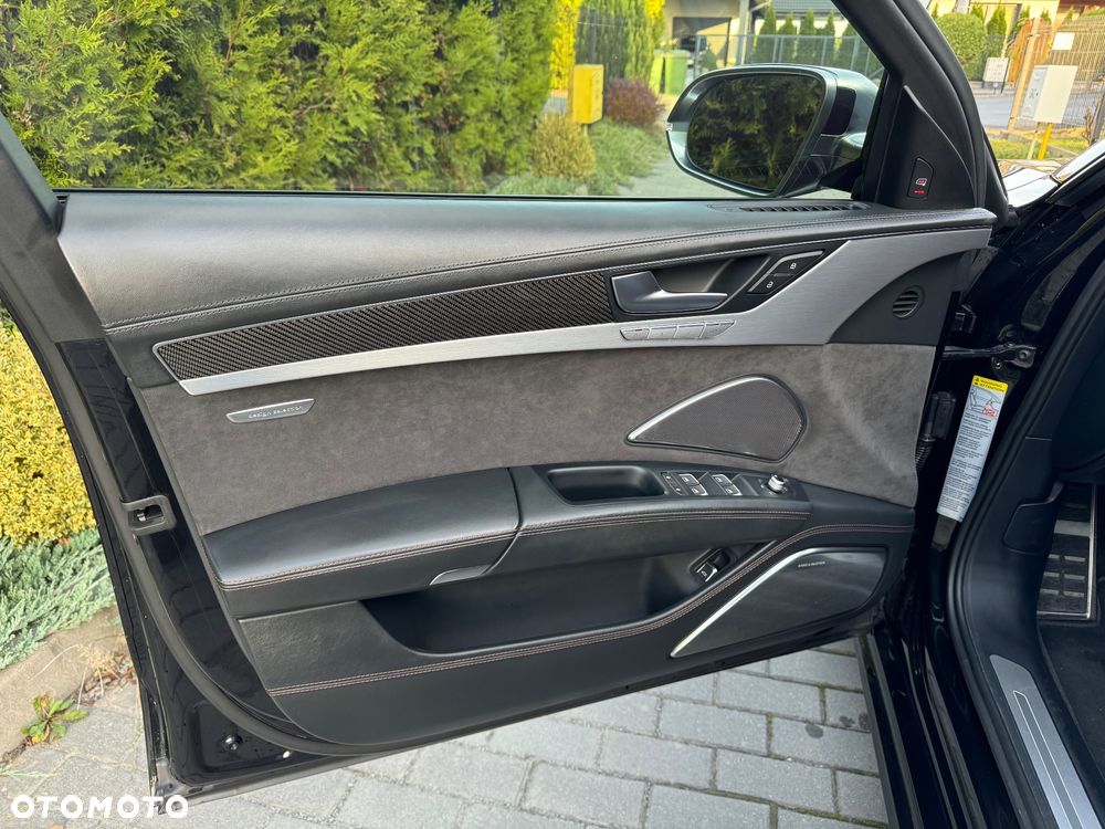 Audi S8 4.0 TFSI Quattro - 25