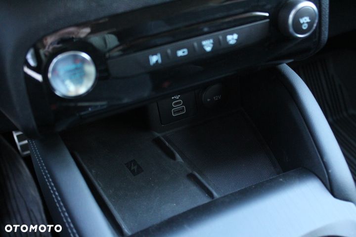 Ford Kuga 2.5P PHEV FWD Active X eCVT - 33
