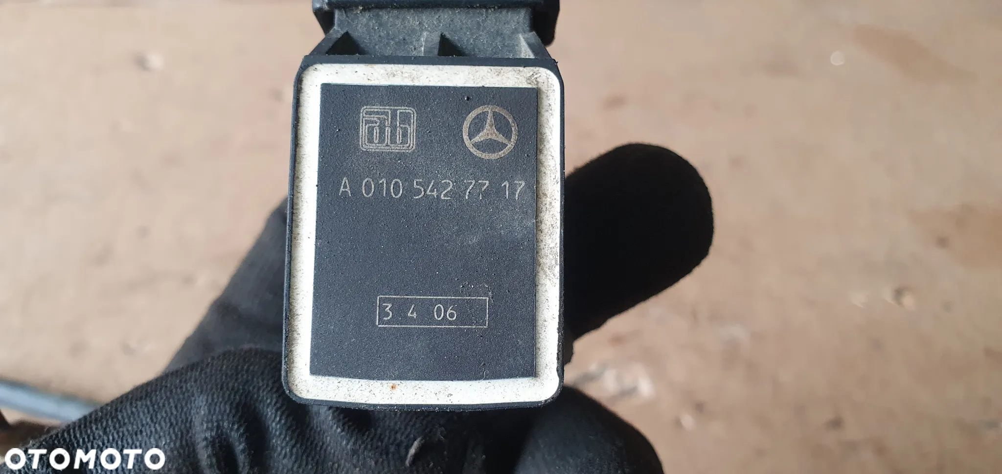 Czujnik poziomowania świateł XENON Mercedes ML W164 A0105427717 - 5