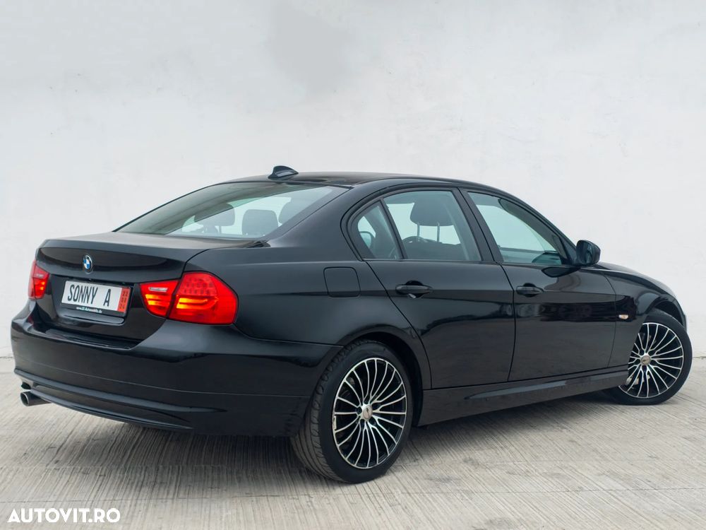 BMW Seria 3 320d - 7