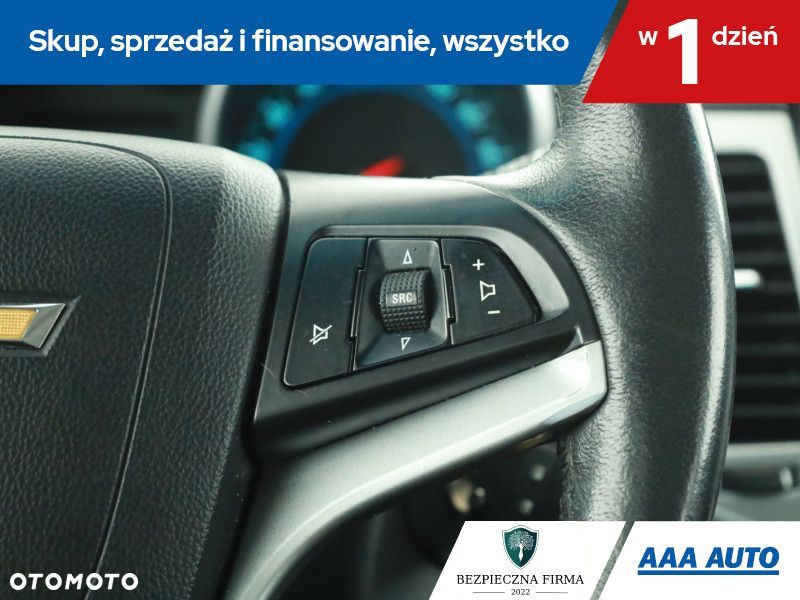 Chevrolet Cruze - 18