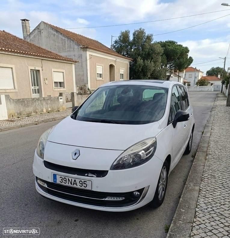 Renault Scénic 1.6 DCi Luxe - 4