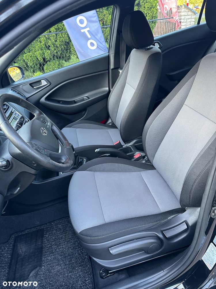 Hyundai i20 1.2 YES - 7