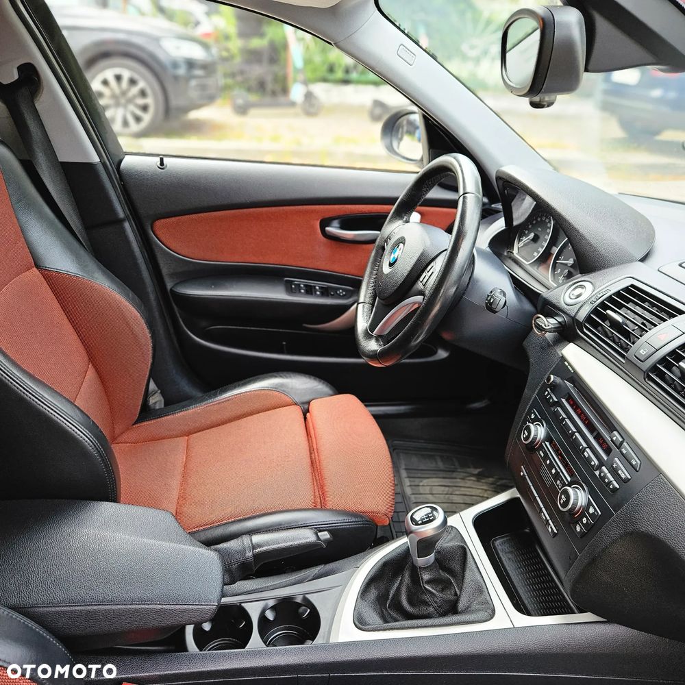 BMW Seria 1 - 21