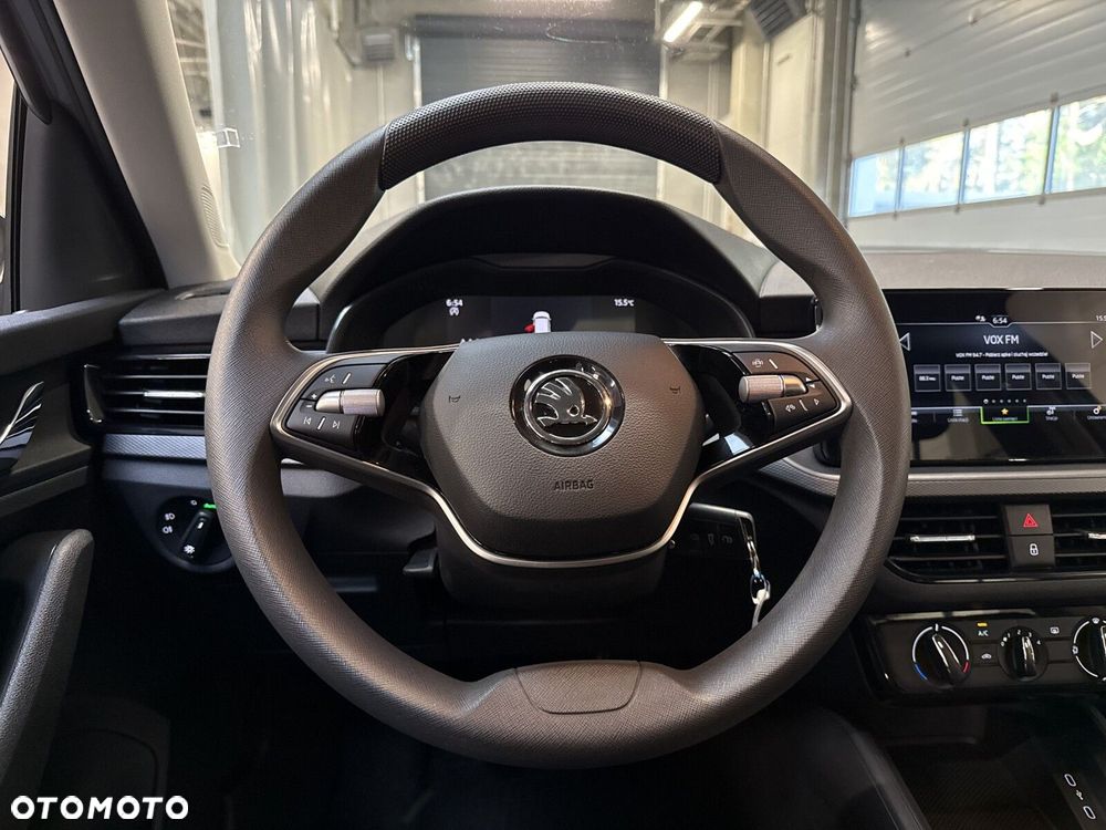 Skoda Kamiq 1.0 TSI Essence - 19