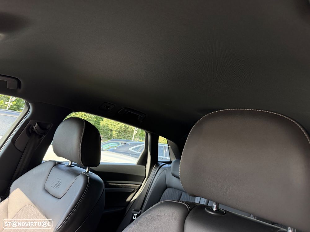 Audi e-tron 55 quattro S line - 38