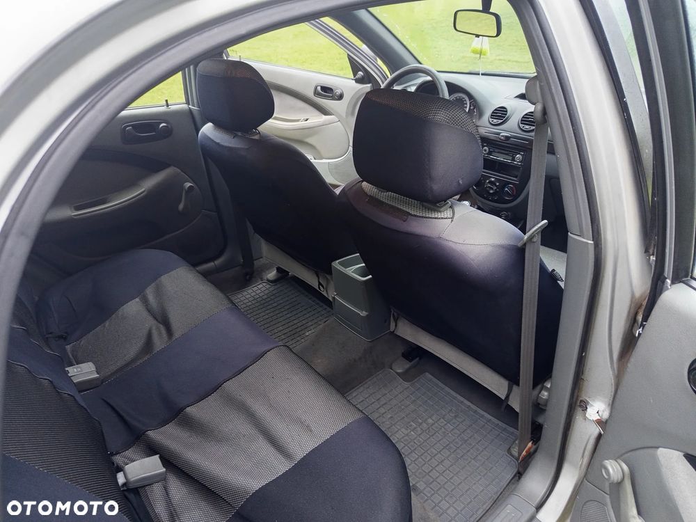Chevrolet Lacetti - 10