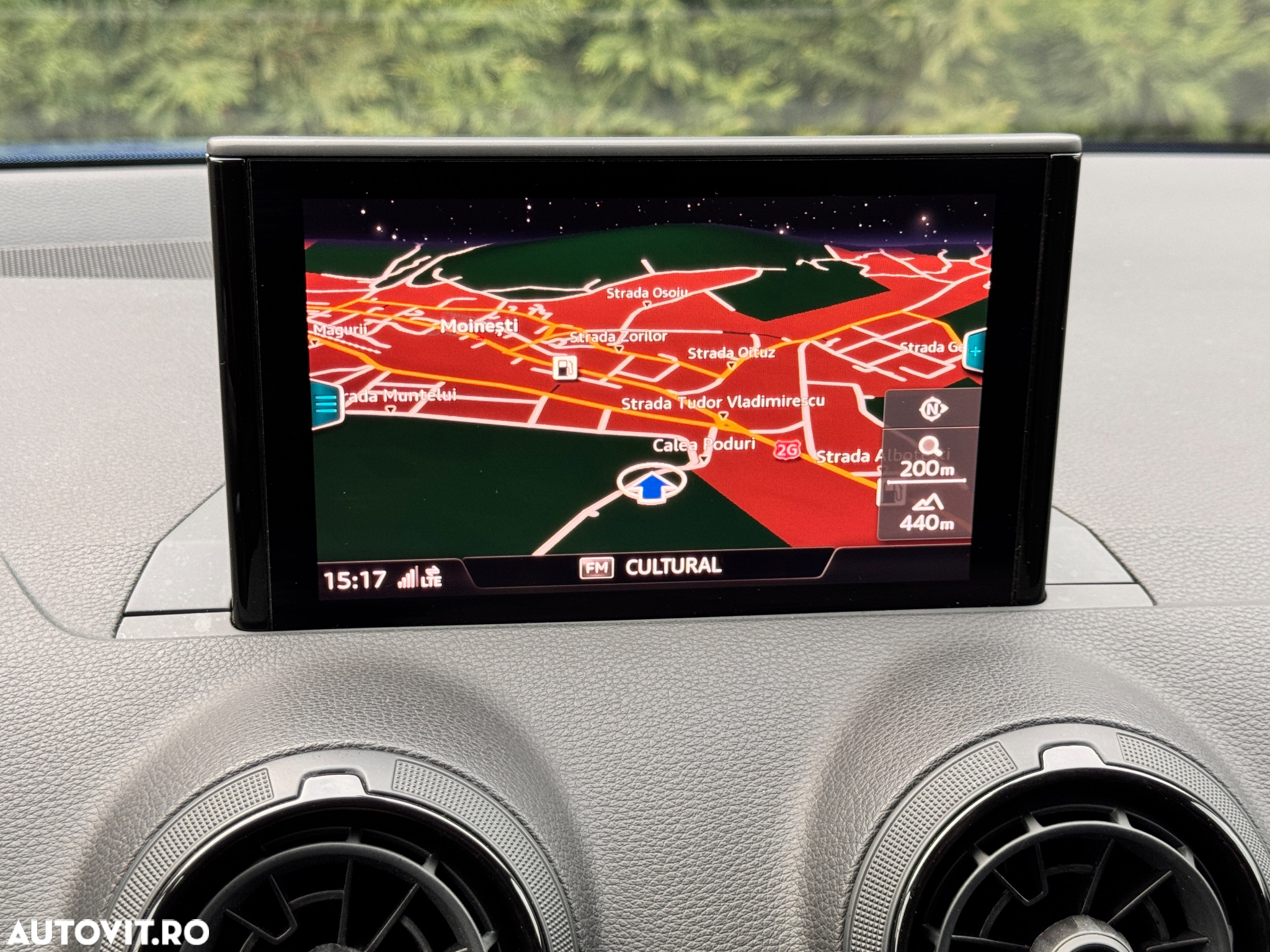 Audi Q2 2.0 TDI quattro S tronic design - 12