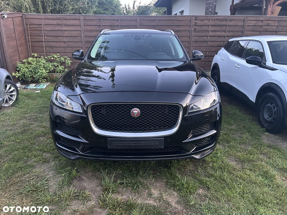 Jaguar F-Pace 20d AWD R-Sport - 2