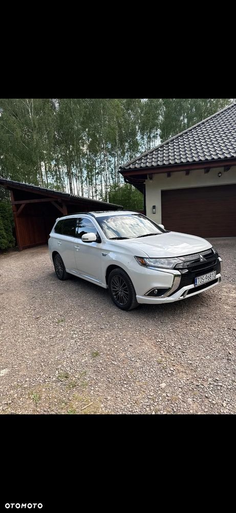 Mitsubishi Outlander - 5