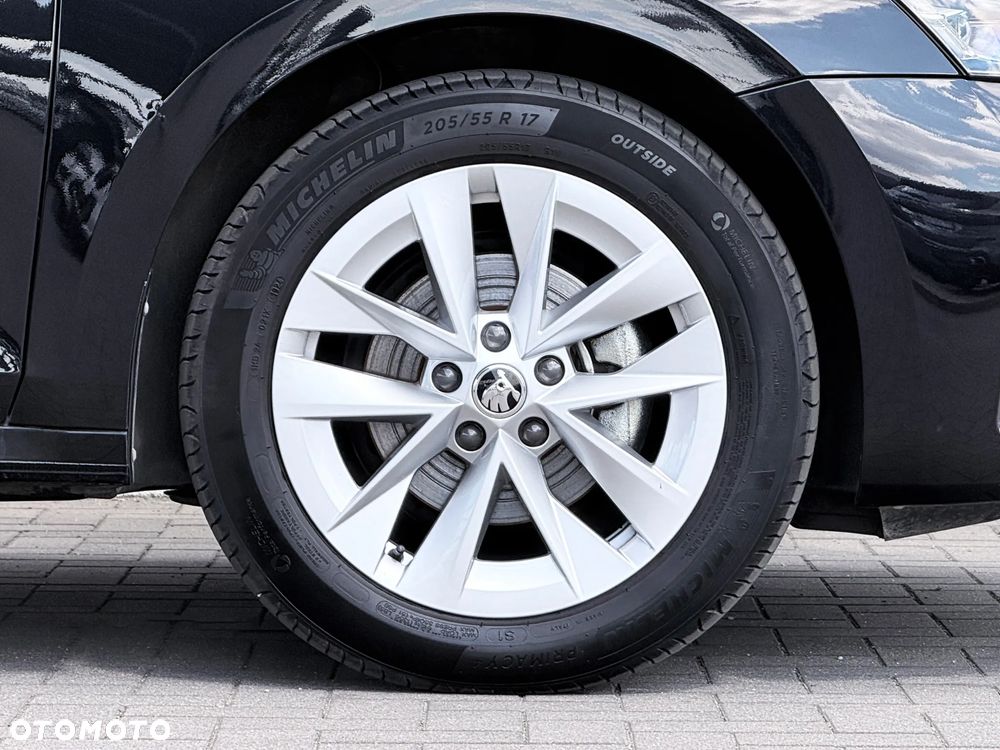 Skoda Octavia 2.0 TDI Selection - 8