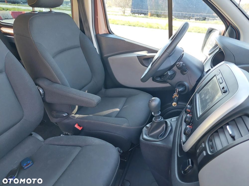 Renault Trafic Grand Passenger 3,0t Pack Clim - 13