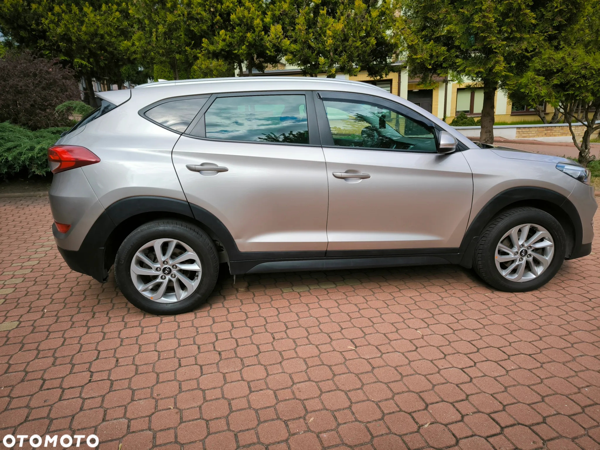 Hyundai Tucson 1.7 CRDI BlueDrive Comfort 2WD DCT - 14