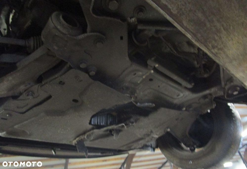 Volvo S80 2.5T Momentum - 27