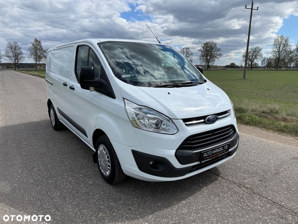 Ford Transit Custom - 13