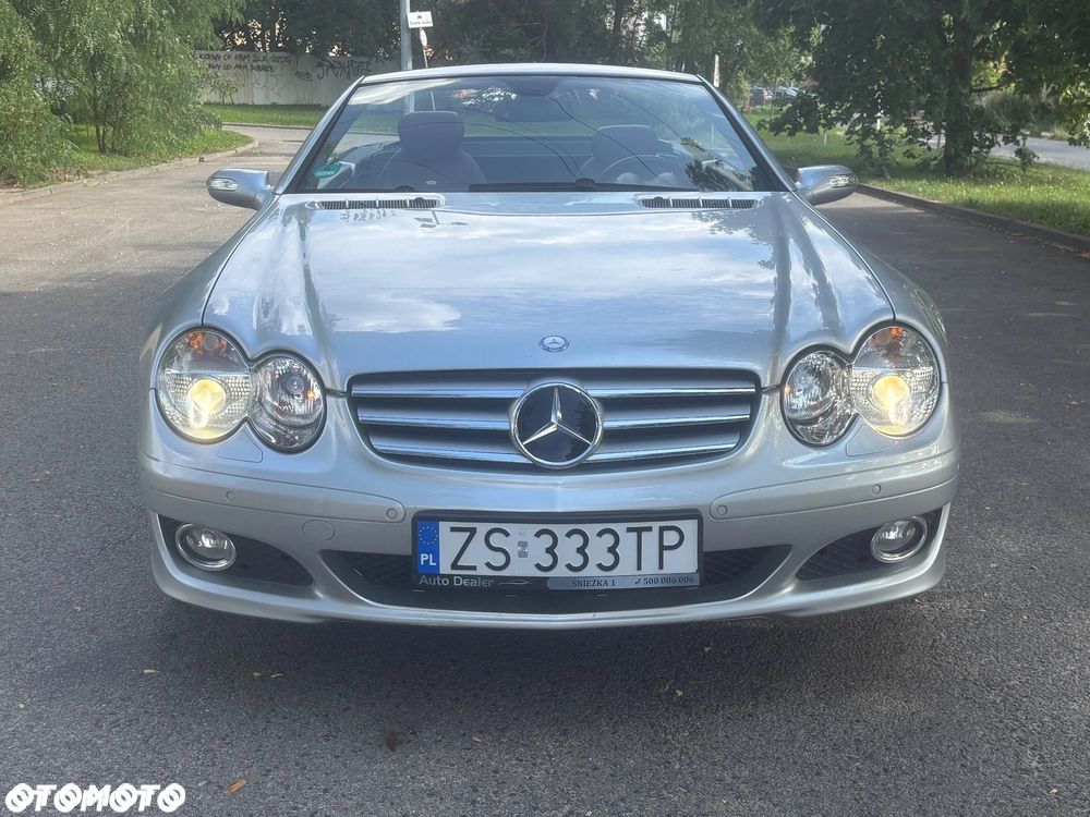 Mercedes-Benz SL 350 7G-TRONIC - 23