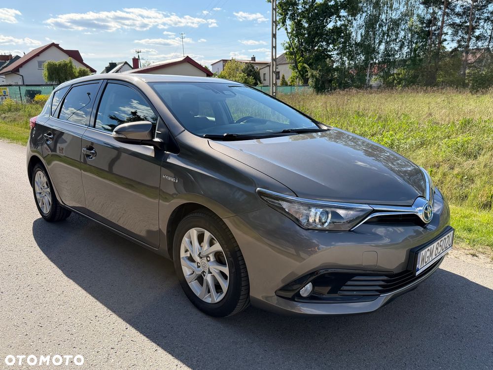 Toyota Auris - 5