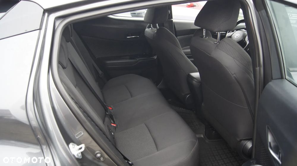 Toyota C-HR 1.2 T Dynamic - 20