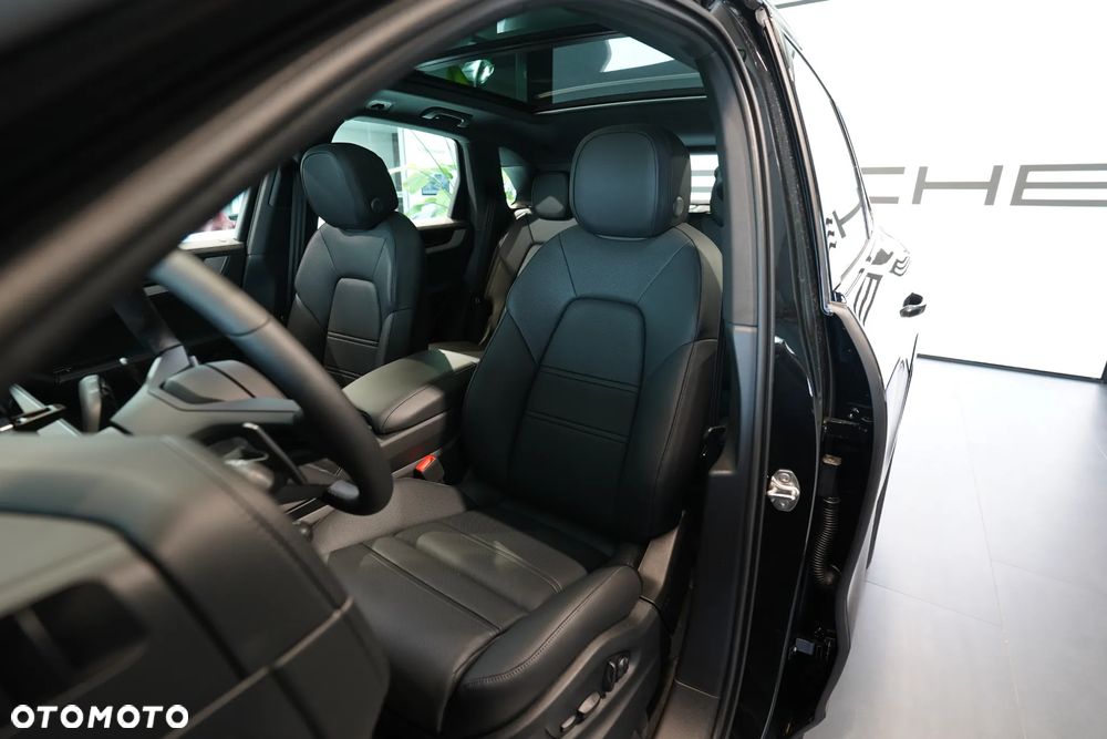 Porsche Cayenne E-Hybrid - 9