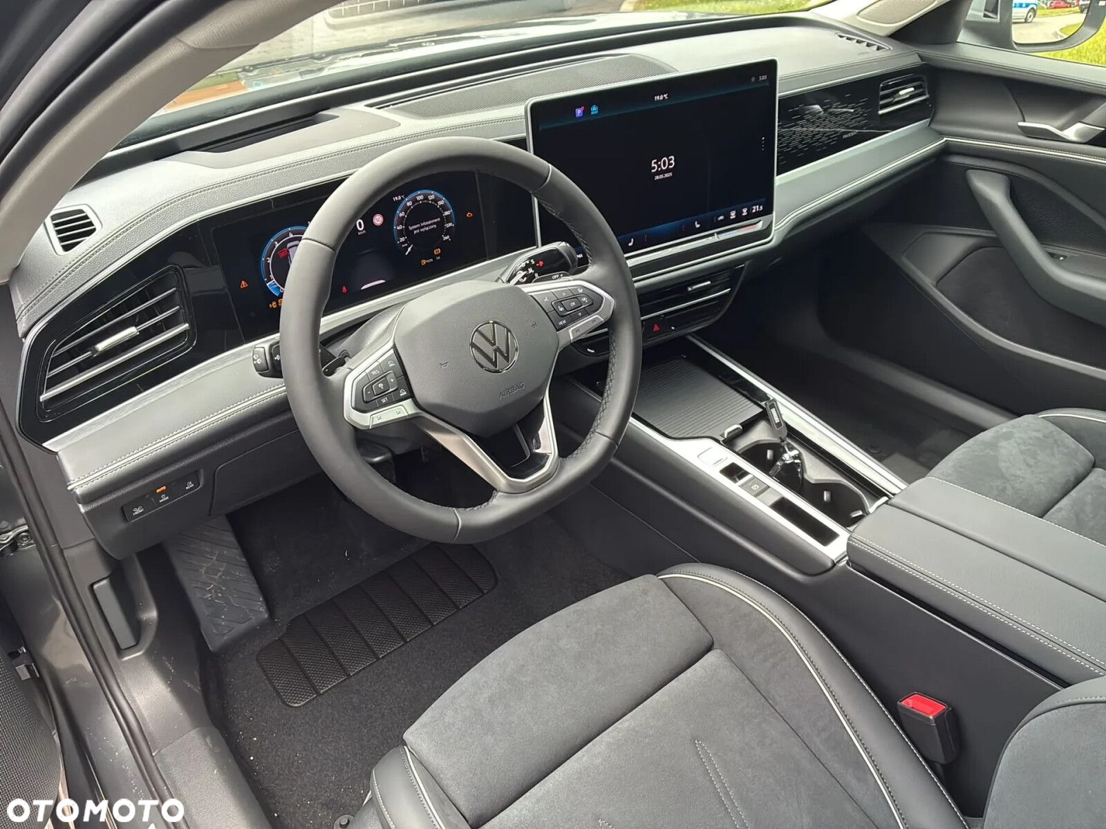 Volkswagen Passat - 5