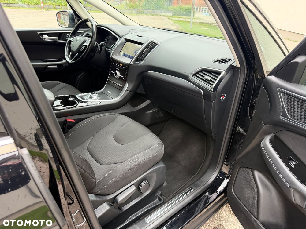 Ford S-Max 2.0 TDCi Titanium PowerShift - 6