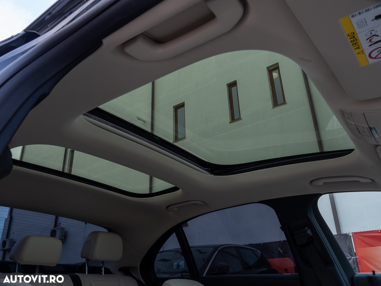 Mercedes-Benz E 220 d 9G-TRONIC Exclusive - 5