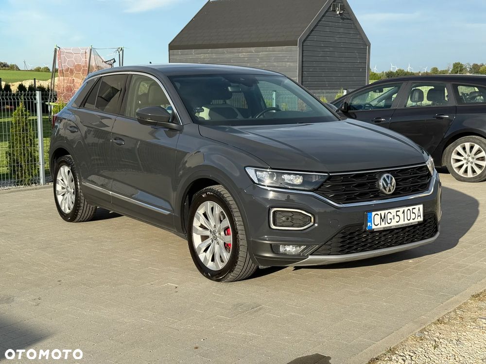 Volkswagen T-Roc - 21