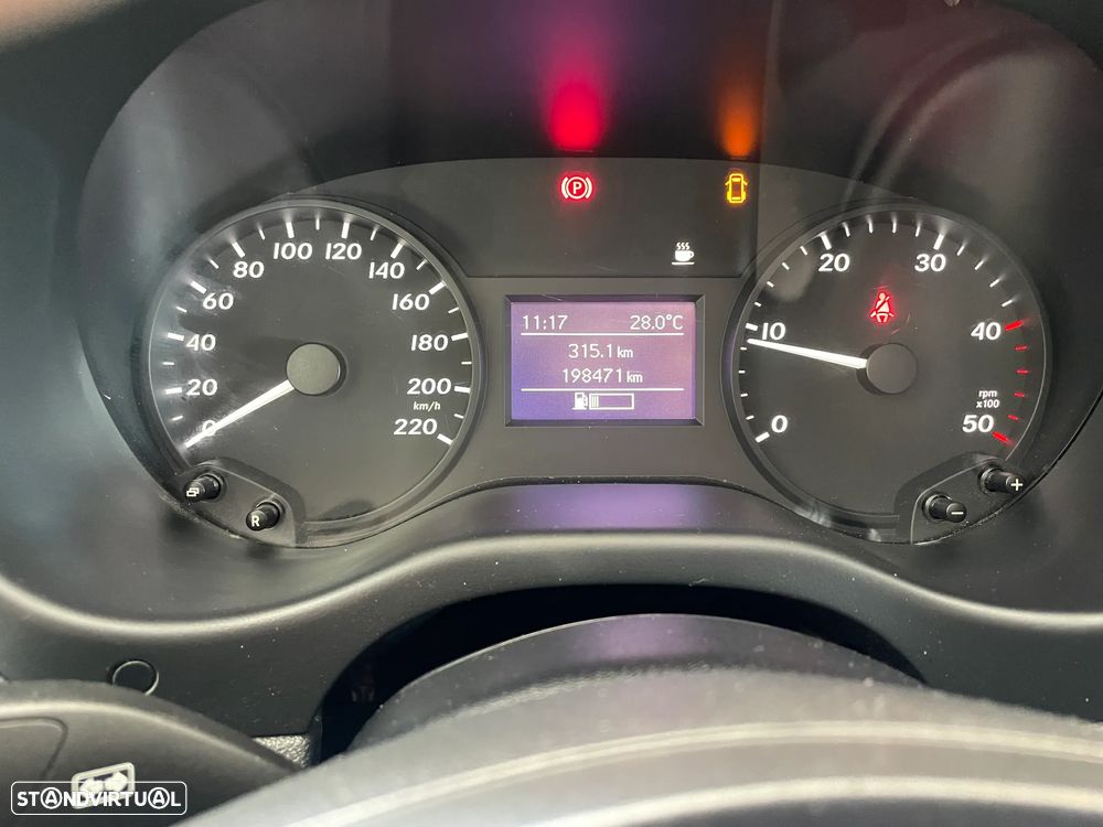 Mercedes-Benz VITO 111 CDI  ISOTÉRMICA - 16