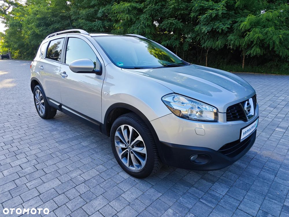 Nissan Qashqai 2.0 dCi 4 x 4 DPF tekna - 4