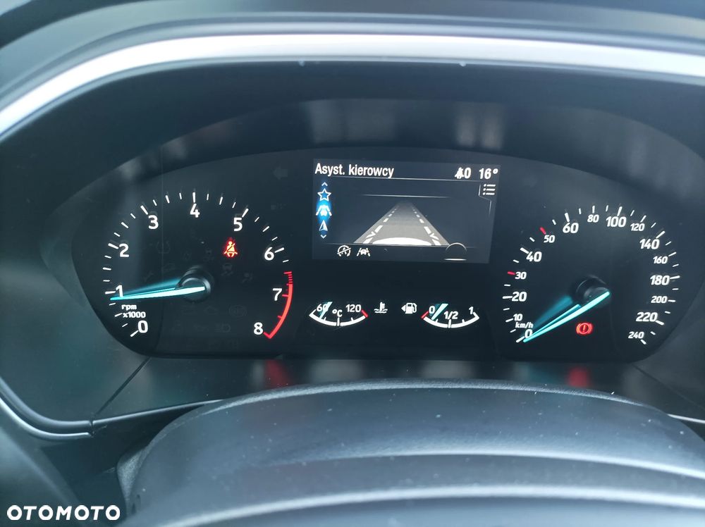 Ford Focus 1.0 EcoBoost mHEV Titanium - 18
