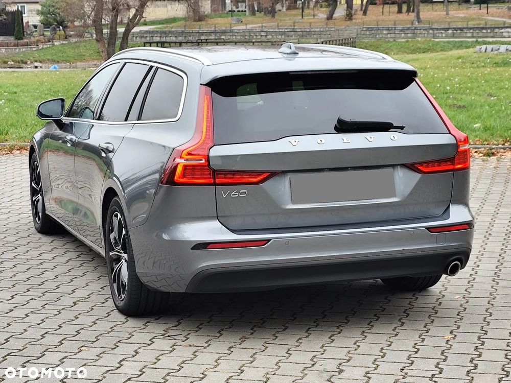 Volvo V60 D3 Geartronic Momentum - 16
