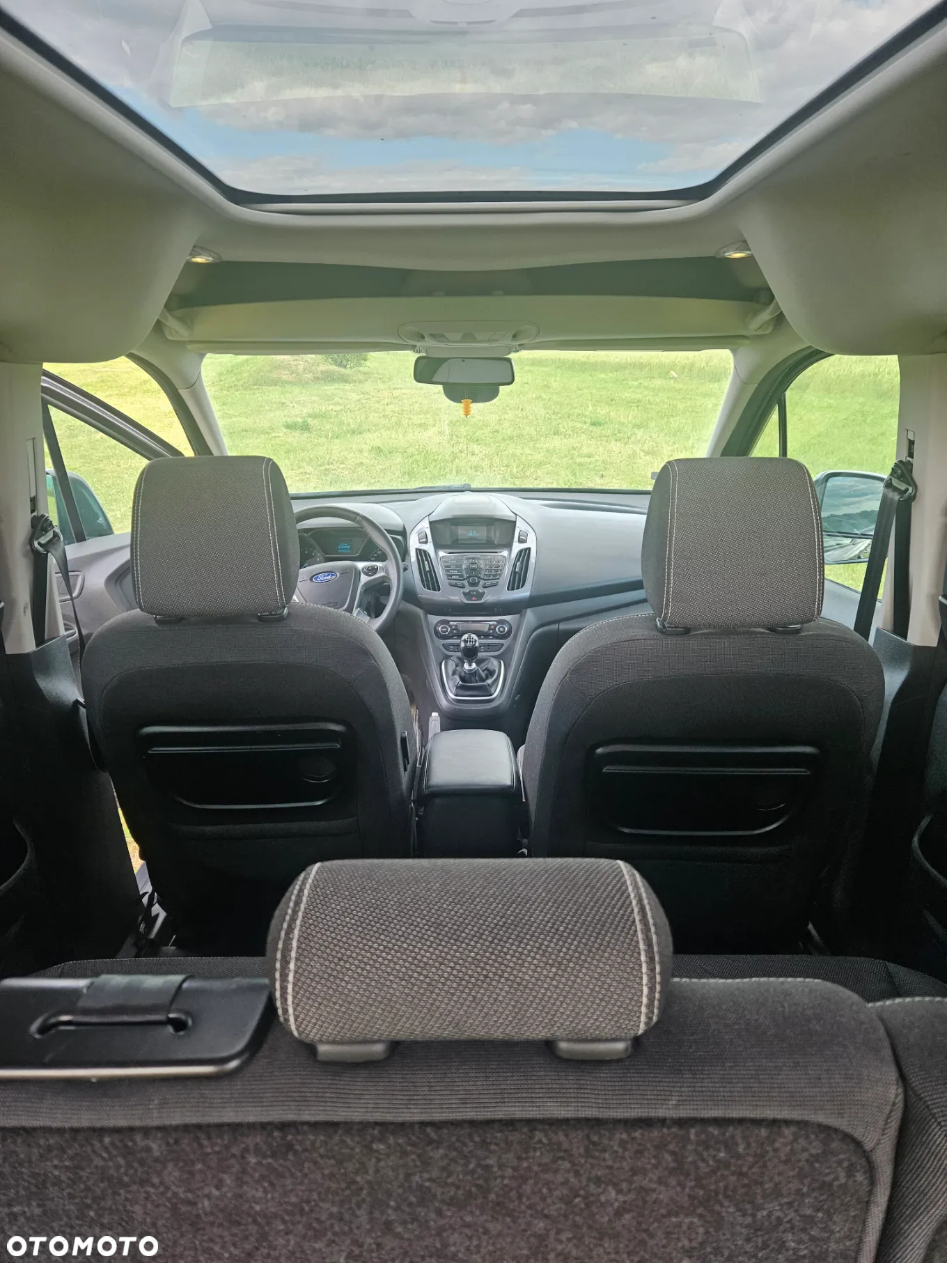 Ford Tourneo Connect 1.0 EcoBoost Titanium - 31