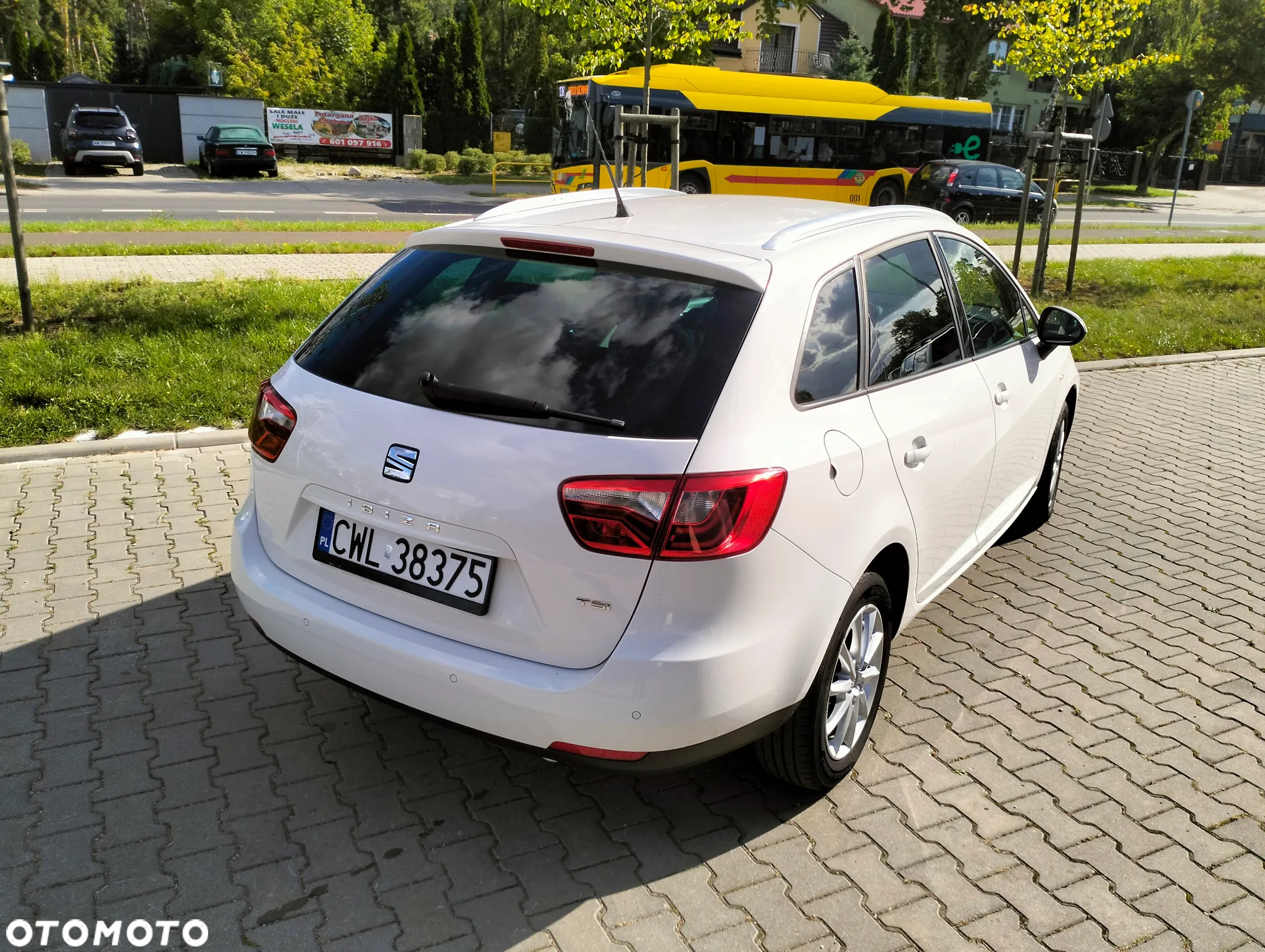 Seat Ibiza ST 1.2 TSI CONNECT - 11