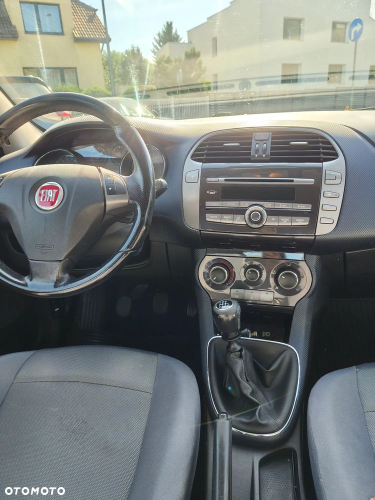 Fiat Bravo 1.4 16V Dynamic - 10