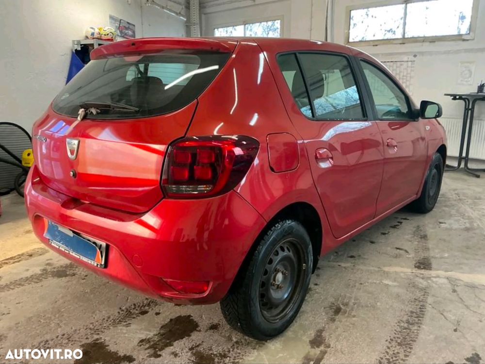 Dacia Sandero 0.9 TCe Laureate - 2