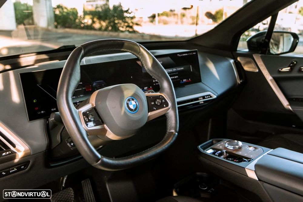 BMW iX M60 - 14