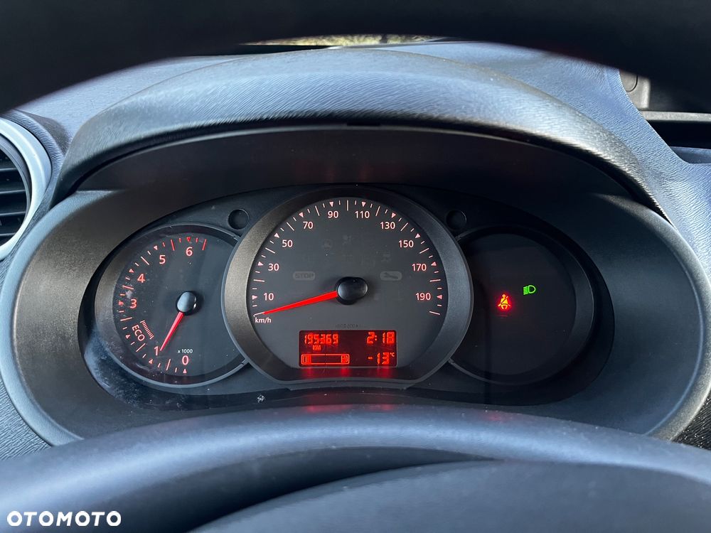 Renault Kangoo 1.5 dCi Business Eu6 - 17