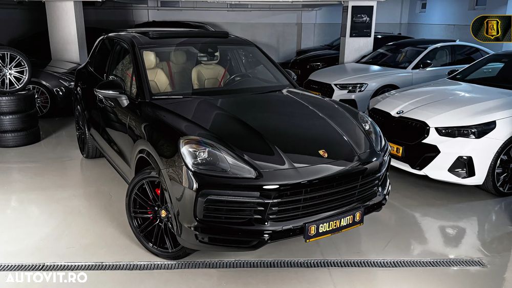 Porsche Cayenne - 16