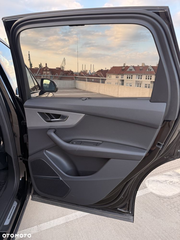 Audi Q7 50 TDI mHEV Quattro S Line Tiptr - 10