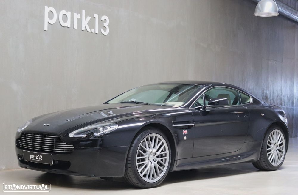 Aston Martin Vantage Coupe V8 Sportshift - 9