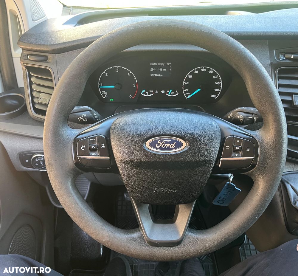 Ford Transit Custom - 20
