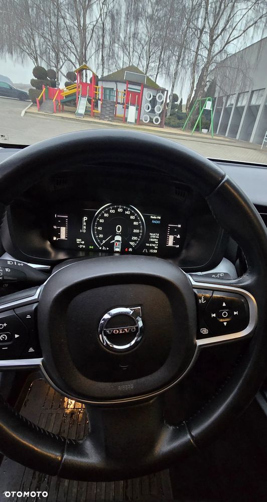 Volvo XC 60 D4 Momentum - 12