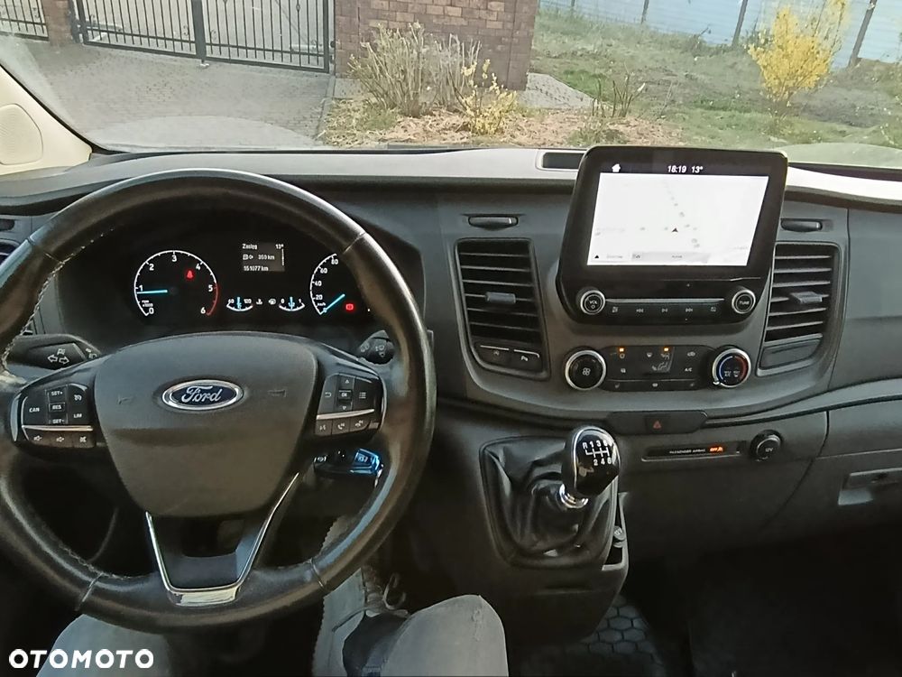 Ford TRANSIT CUSTOM - 14