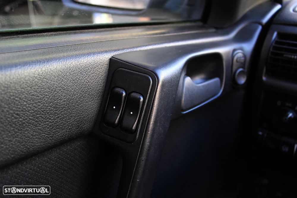 Opel Astra 1.6i Sport - 38